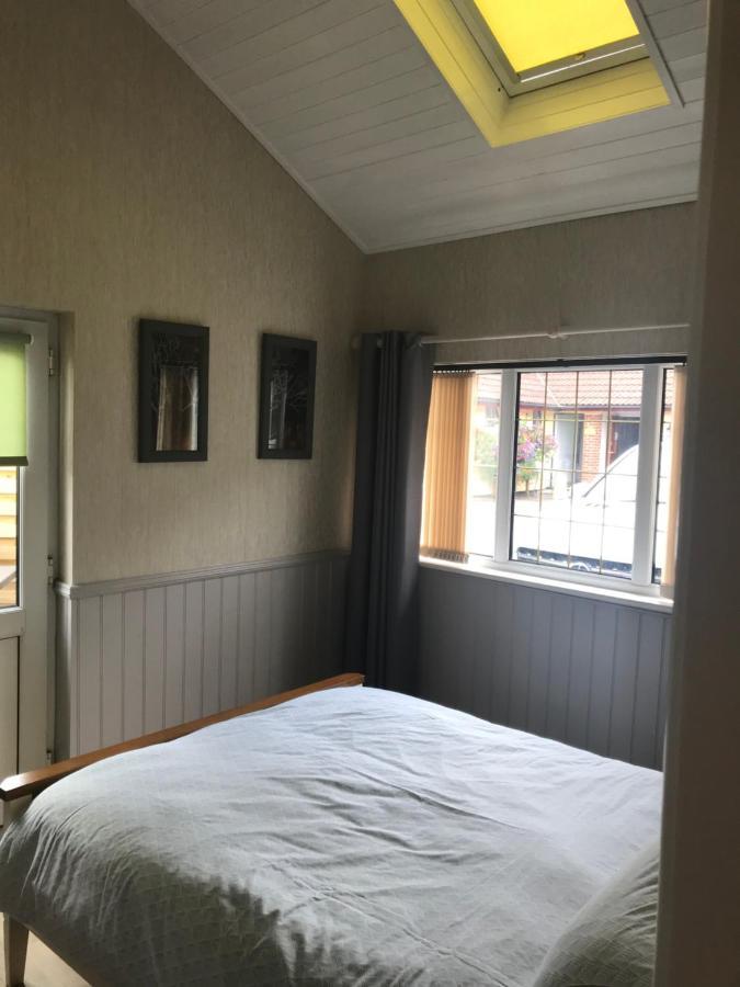 The Annex Apartment Is On Cheddar Bridge Apartments エクステリア 写真